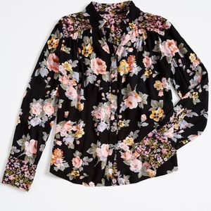 Free people hold onto me shirt Large